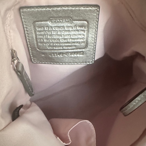 Coach Silver Bag - Picture 9 of 12
